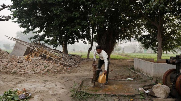 Construction ban aimed at easing Delhi pollution brings misery for labourers — ‘have mouths to feed’