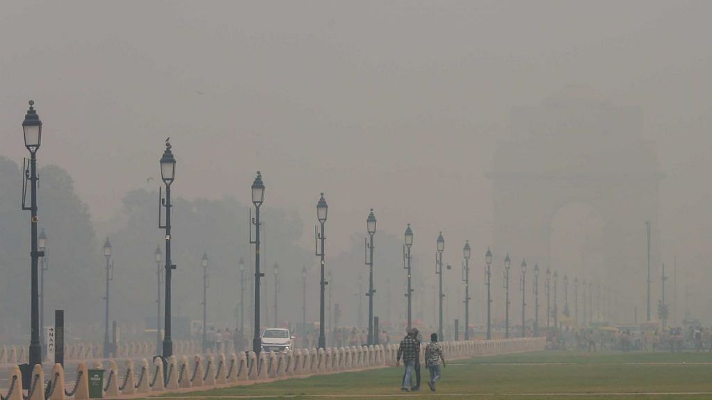 Smog hangs over the India Gate | Representational image | Suraj Singh Bisht | ThePrint