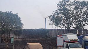 Smoke billows from SMS Envolclean Factory | Photo: Purva Chitnis, ThePrint