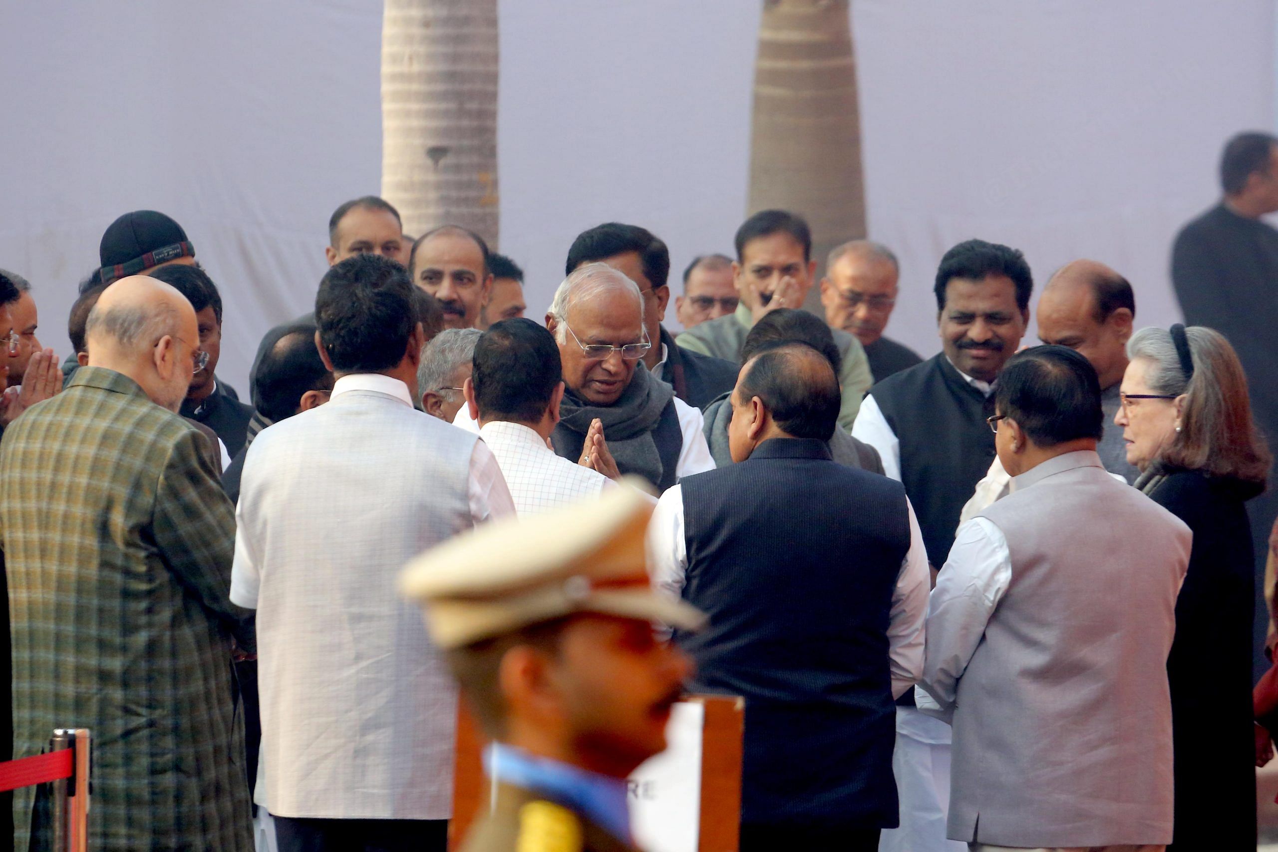 Congress President Mallikarjun Kharge meets BJP leaders during the tribute ceremony to martyrs of 2001 Parliament Attack| Praveen Jain | ThePrint