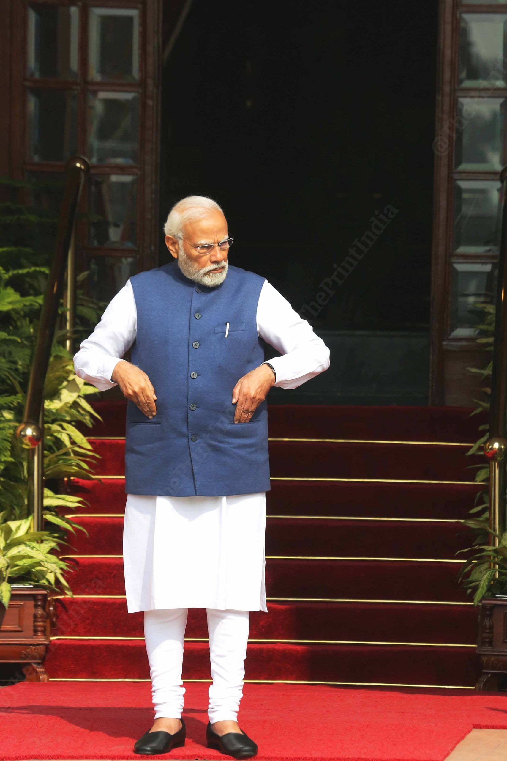 PM Modi waits for Sultan Haitham bin Tarik's arrival | Photo: Praveen Jain | ThePrint