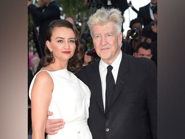 'Twin Peaks' creator David Lynch's wife, Emily Stofle, files for divorce