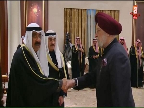 Kuwait: Hardeep Puri calls on Sheikh Meshal, condoles Emir Sheikh Nawaf's demise