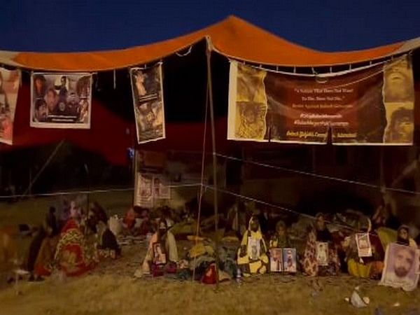 Baloch Long March protestors stage sit-in at Islamabad's National Press Club