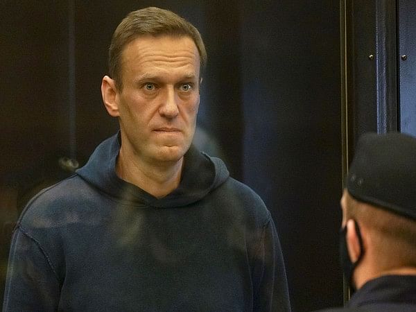 Putin critic Alexei Navalny found in Siberian penal colony 2 weeks after disappearance 