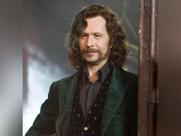 Who is more handsome between Severus Snape and Sirius Black, and why? -  Quora