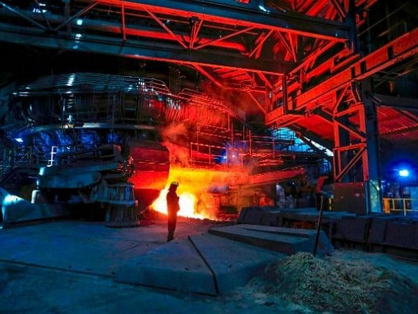 Eight core industries grew at slowest pace in six months in November