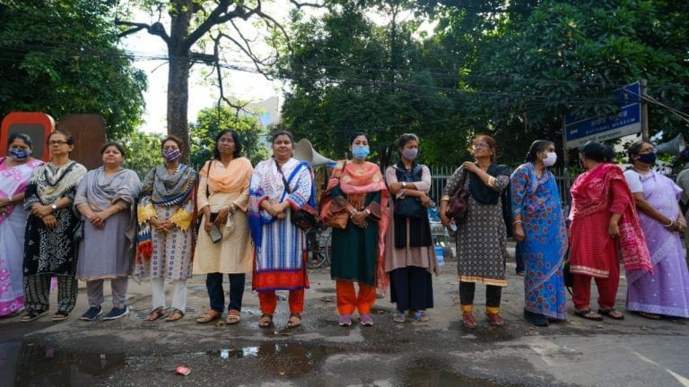 Smart Bangladesh or Sharia — For Hindus, it’s Hasina or an abyss this election