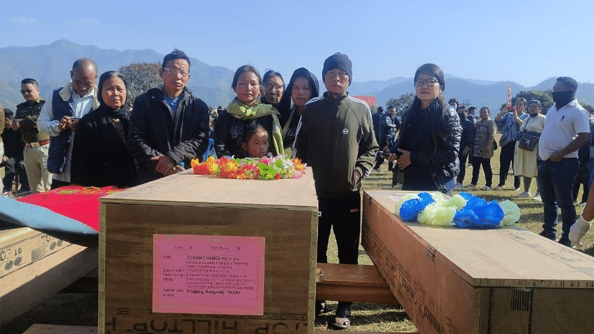 Family members of Tonsing Hangshing at funeral | By Special Arrangement