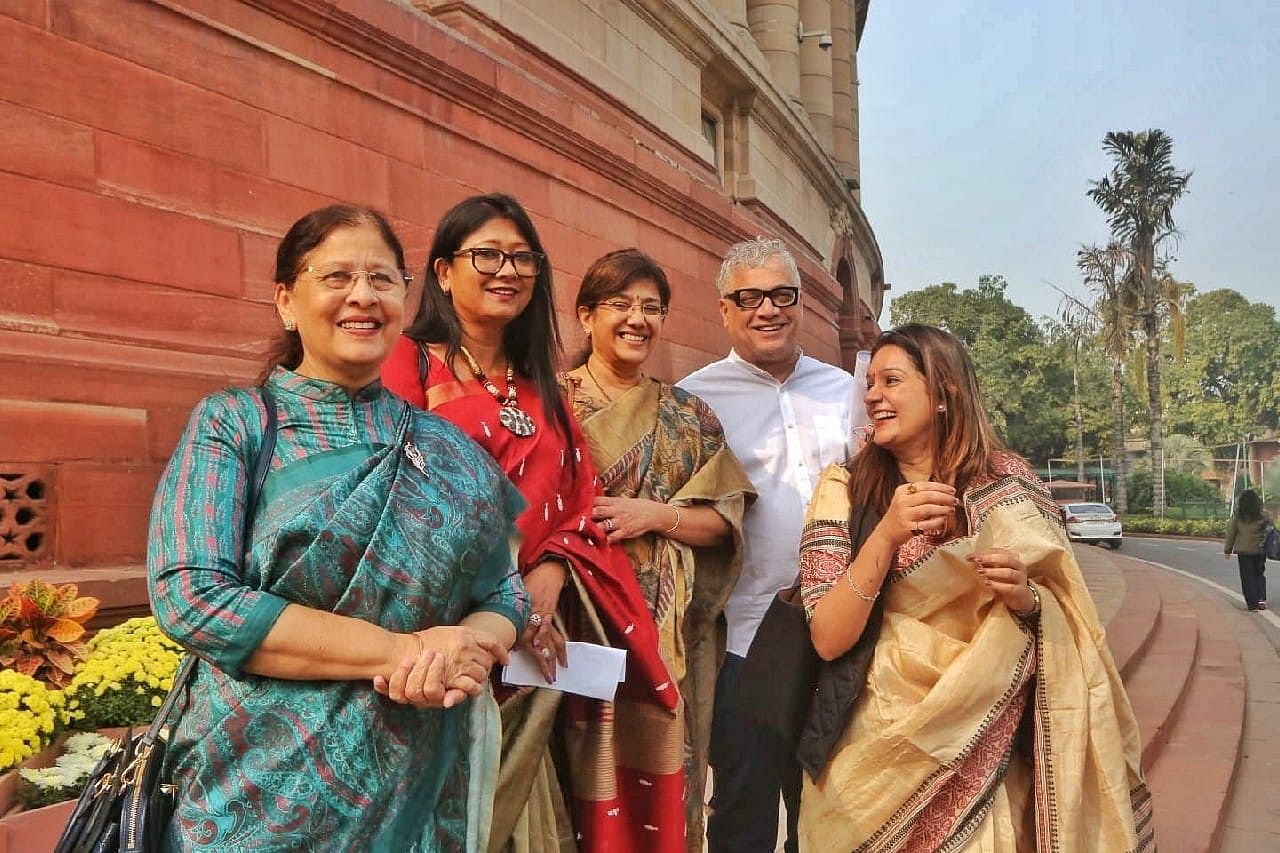 TMC's Derek O' Brien with women MPs outside Parliament | Praveen Jain | ThePrint