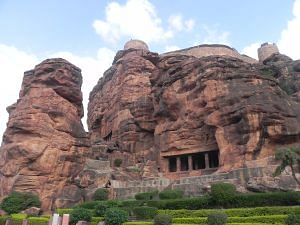 Badami Cave Temples, Photographer: AlendeDevasia, Karnataka, India, 6th century, Photographed: 2013, Image courtesy of Wikimedia Commons.