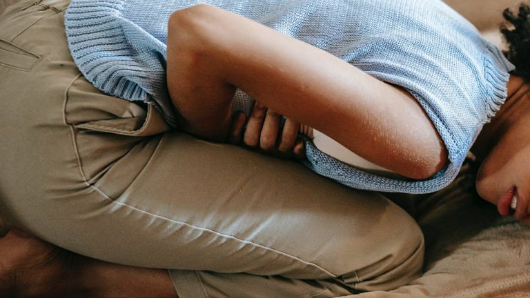What to eat and avoid if you have severe period pains, according to science