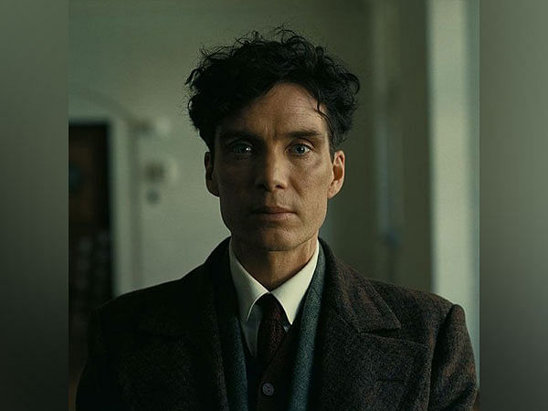 Golden Globes 2024: Cillian Murphy bags Best Actor award for 'Oppenheimer'