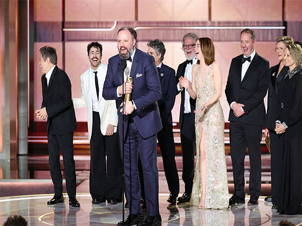 Golden Globes 2024: 'Poor Things' Wins Award For Best Comedy Motion ...