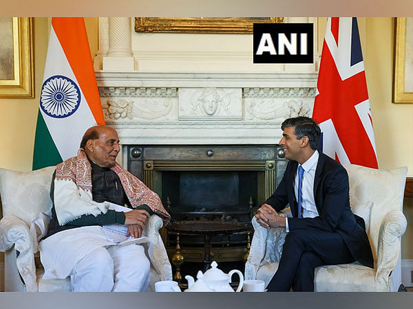 Defence Minister Rajnath Singh meets UK PM Rishi Sunak in London