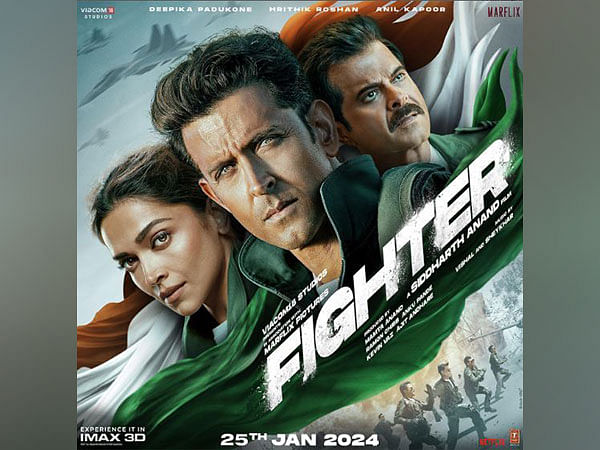Hrithik Roshan unveils new poster of Fighter, netizens say actor