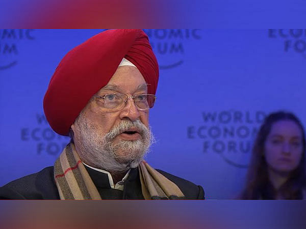 Hardeep Puri at World Economic Forum