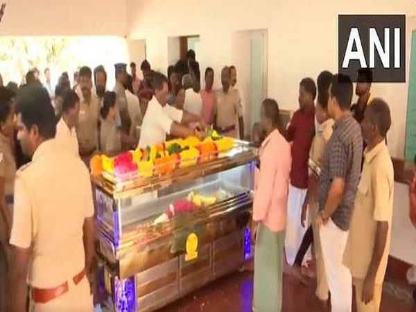 TN: Mortal remains of Ilaiyaraaja's daughter Bhavatharini brought to her residence in Gudalur