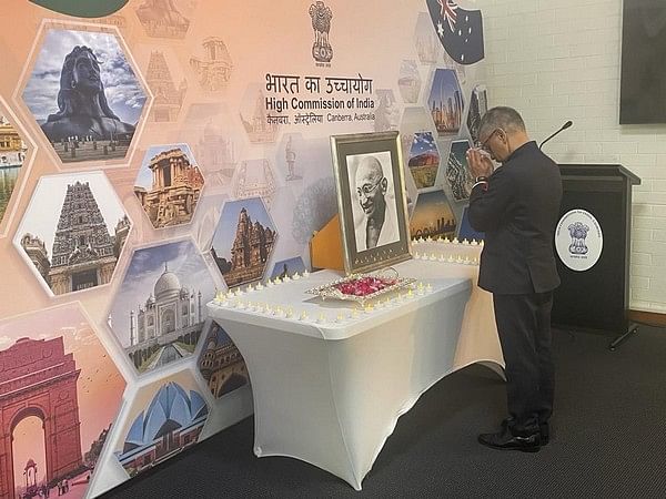 Indian envoy to Australia pays homage to Mahatma Gandhi on his 76th death anniversary