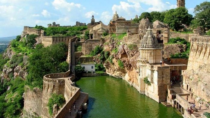 Chittorgarh Fort in Rajasthan | Photo: Wikimedia Commons