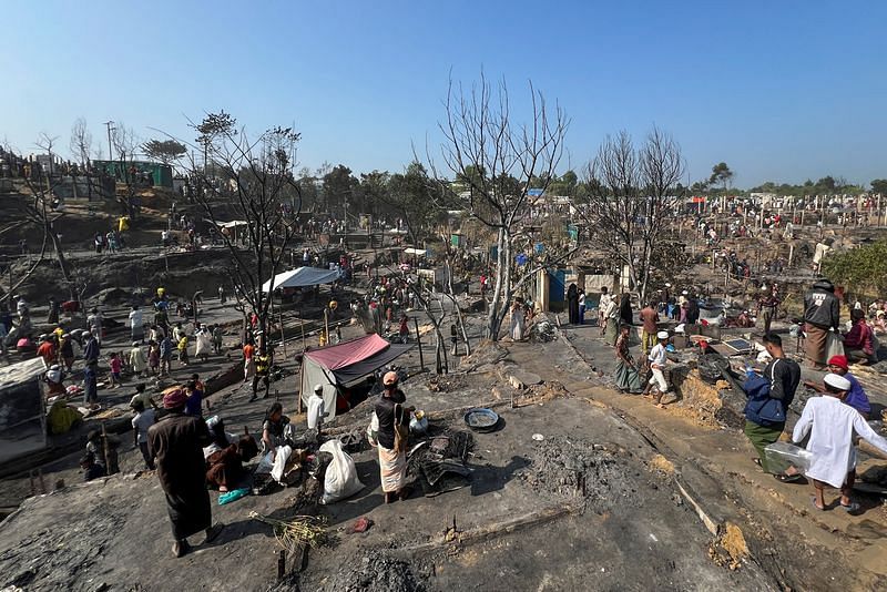 Fire Leaves Nearly 7,000 Rohingya Homeless In Bangladesh Camp ...