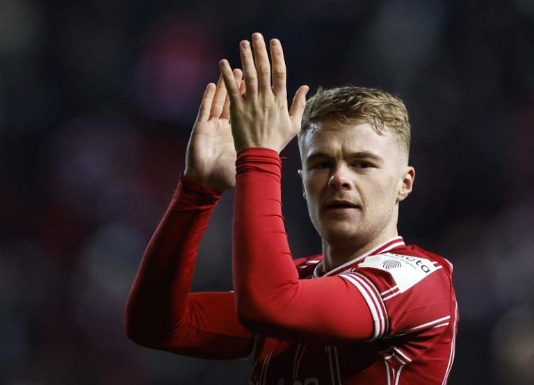 Soccer-Conway sends Bristol City past West Ham in FA Cup replay