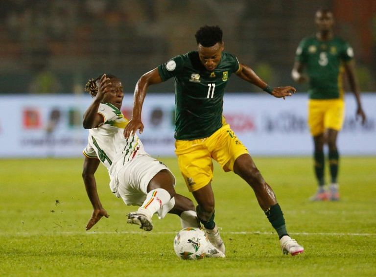 Soccer-Two goals in six minutes earn Mali win over South Africa