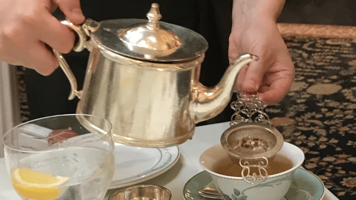 Brits get salty over US chemist's tip for a perfect cuppa tea. Now it's