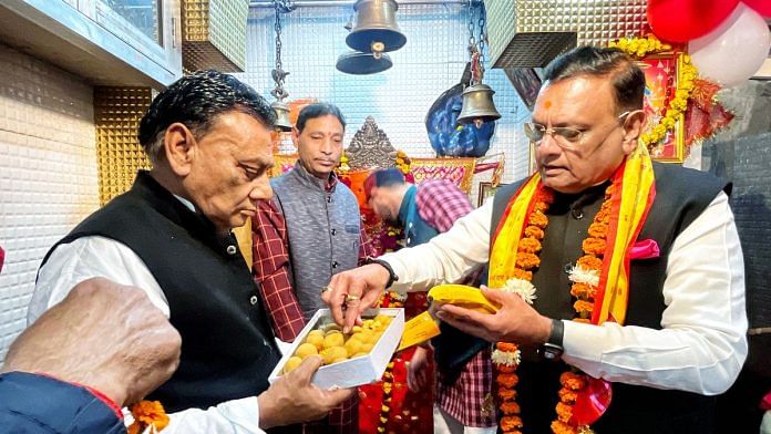 Newly appointed Congress Uttar Pradesh in-charge Avinash Pande offers prayers at Hanuman temple in Lucknow on Saturday | ANI