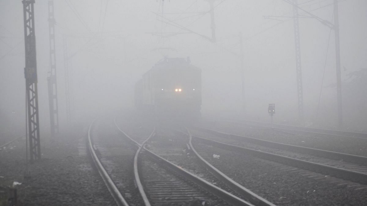 Mercury at 9°C as Delhi wakes up to chilly New Year’s morning, several trains delayed