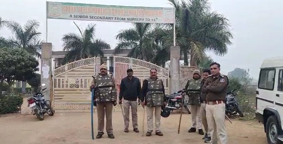 Police personnel outside the school in Shahdol | By special arrangement