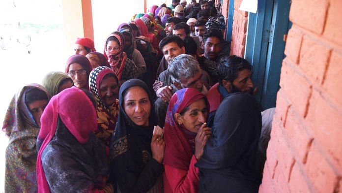 Anantnag residents vote during the 2019 Lok Sabha elections | Representational image | ANI