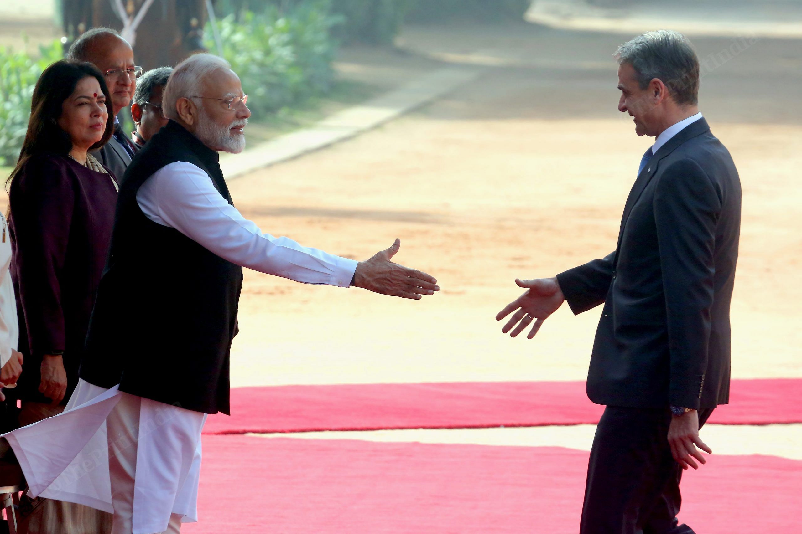 PM Modi greets Greek PM Mitsotakis at Rashtrapati Bhavan | Praveen Jain | ThePrint