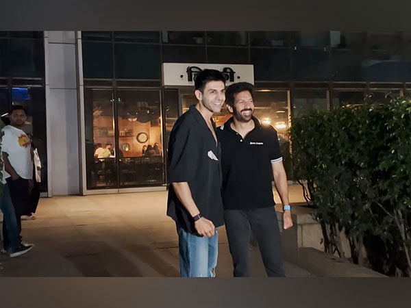 Kartik Aaryan, Kabir Khan spotted at BKC to attend 'Chandu Champion' wrap-up party