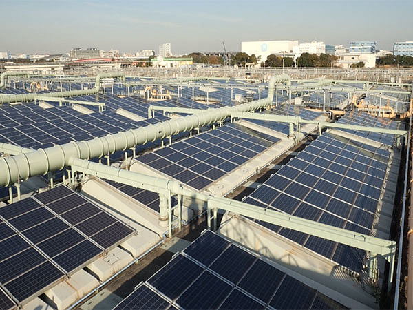 Tokyo Metropolitan government promotes perovskite solar cells for cleaner energy