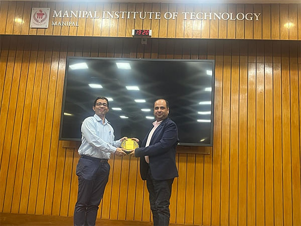Renowned Investor Prashant Gupta Guides Aspiring Entrepreneurs at Manipal University's Entrepreneurship Summit