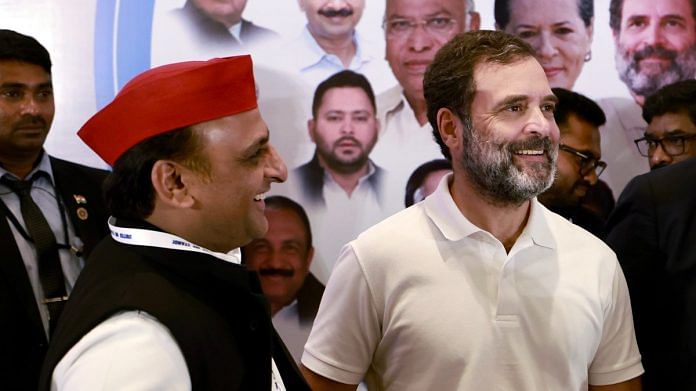Congress leader Rahul Gandhi with Samajwadi Party (SP) Chief Akhilesh Yadav | ANI file photo