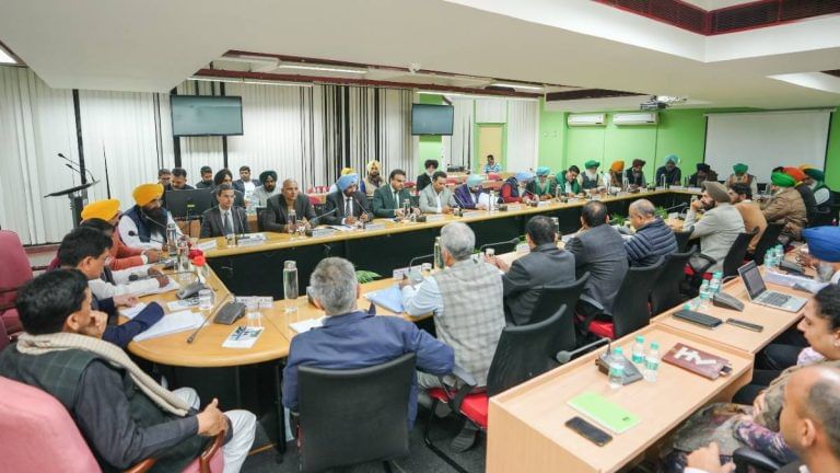 SKM rejects govt proposal to farmers — ‘it’s nothing new, will oppose protest leaders if they agree’