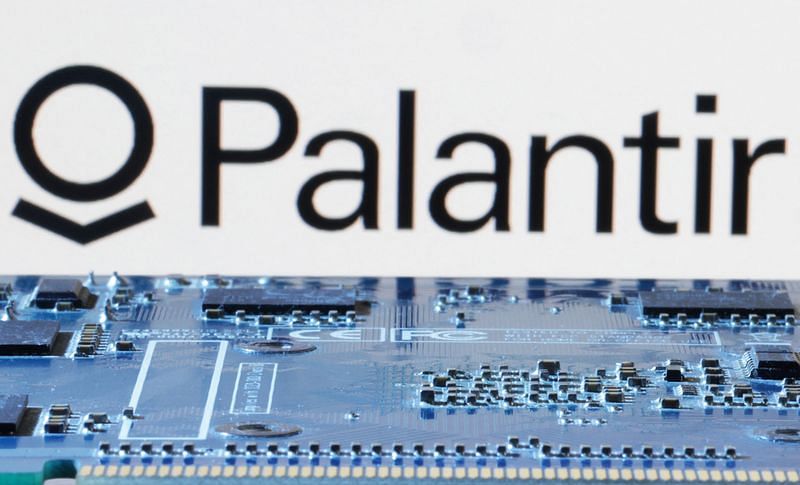 Palantir Forecasts Strong 2024 Profit On Robust AI Demand Shares Jump   Palantir 576 