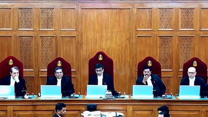 CJI Chandrachud-led bench pronouncing judgment on petitions challenging electoral bonds scheme, Thursday | ANI