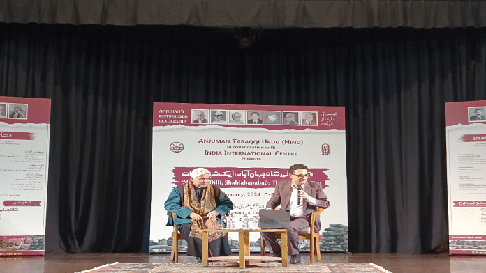Lyricist Javed Akhtar in conversation with lawyer Saif Mahmood at CD Deshmukh Auditorium, IIC | Krishan Murari/ThePrint