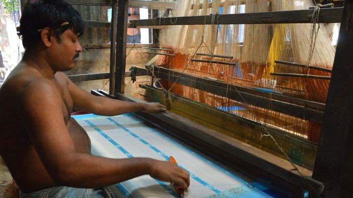 Originating in the late 1800s, the Tangail saree boasts a tradition of unique handwoven techniques, designs, and motifs | Commons