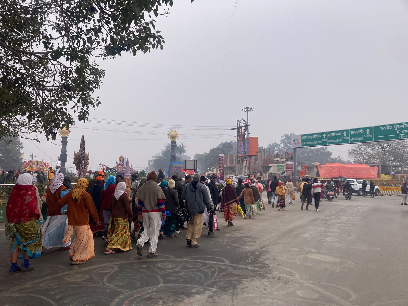 Crowds of people walking towards Ram Mandir | Vandana Menon | ThePrint