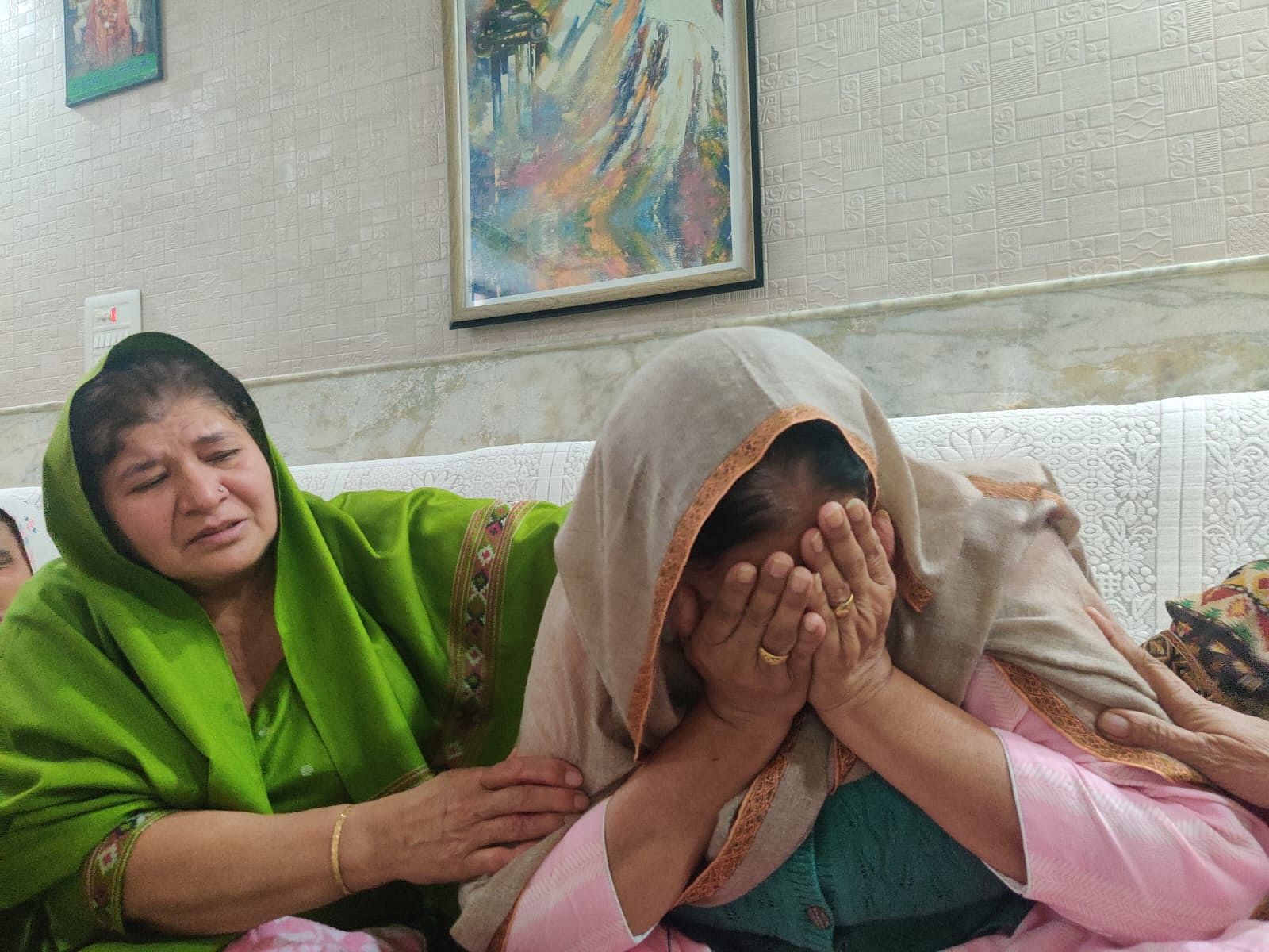 Nafe Singh Rathee's wife Sheela breaks down while talking about him | Bismee Taskin | ThePrint