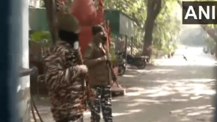 ED raid underway at the residence of Delhi CM Arvind Kejriwal's personal secretary Bibhav Kumar in Delhi | ANI