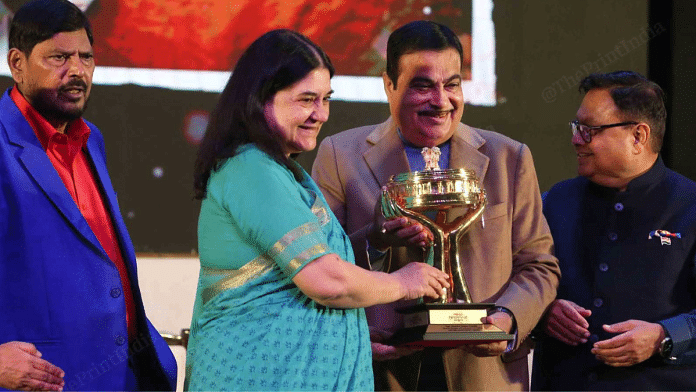 Nitin Gadkari and Menaka Gandhi at the Lokmat Awards 2024 | Praveen Jain | The Print