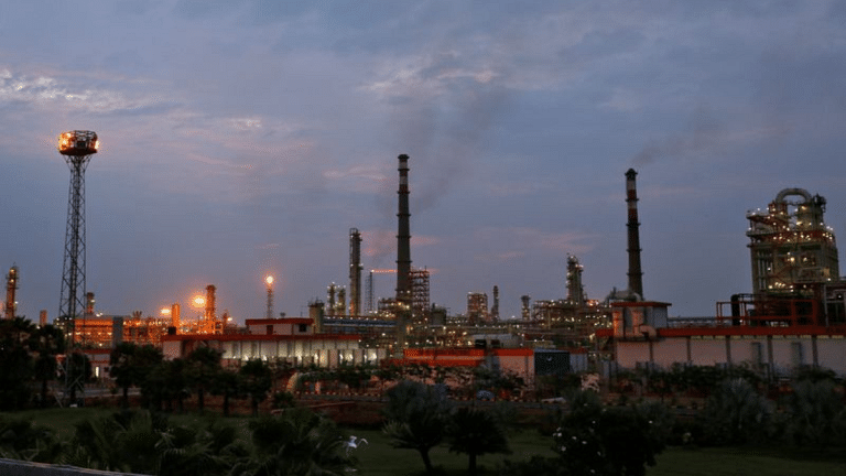 Indian refiners prioritise petrochemicals expansion to reduce carbon ...