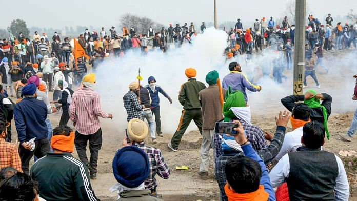 Tear gas is being fired to disperse the farmers staging a 'Delhi Chalo' protest march demanding a law guaranteeing MSP for crops, at the Shambhu border on Tuesday | ANI