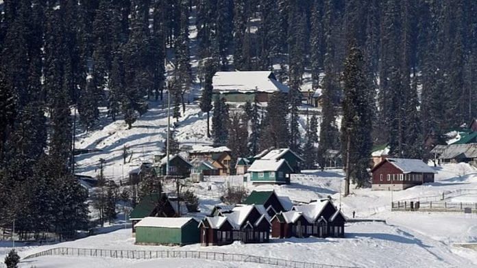 Snow in Kashmir | Representative Image | ANI