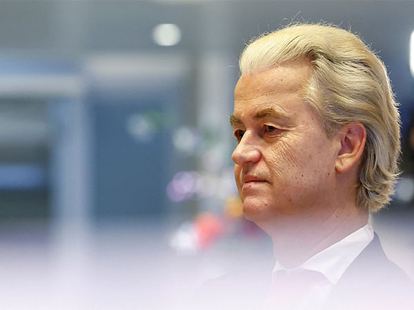 Geert Wilders treedt af als premier vanwege 'gebrek aan steun', belooft toekomstig leiderschap